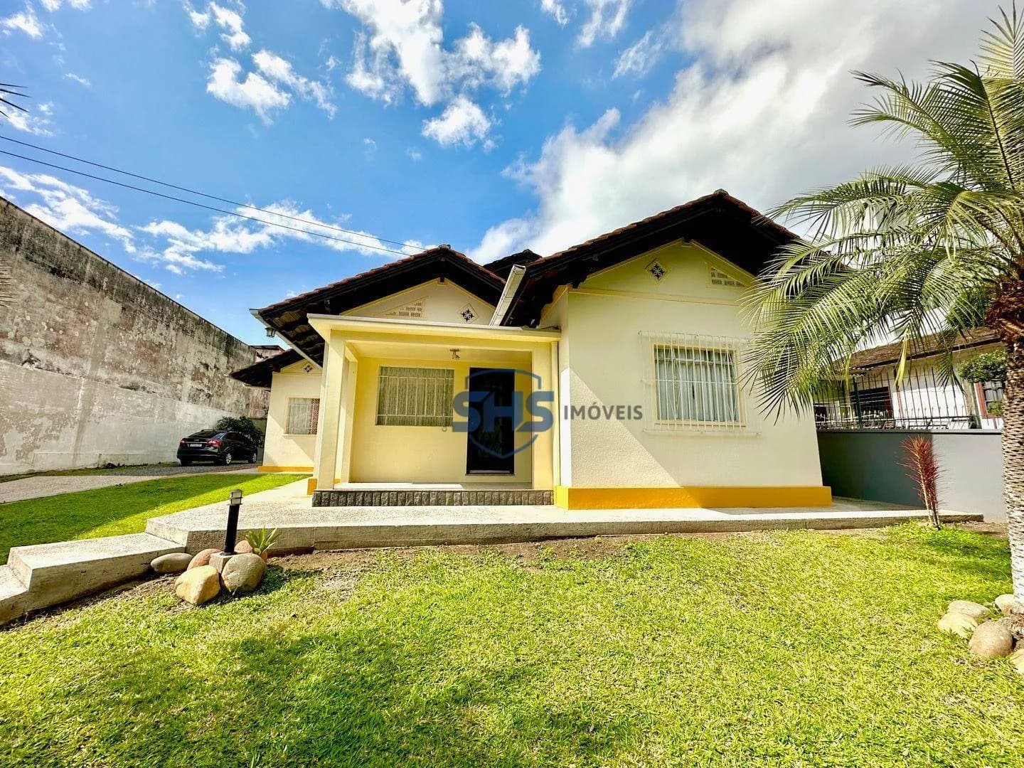 Casa com 3 dormitórios à venda, 200 m por R$ 1.020.000,00 - Velha - Blumenau/SC - foto 1