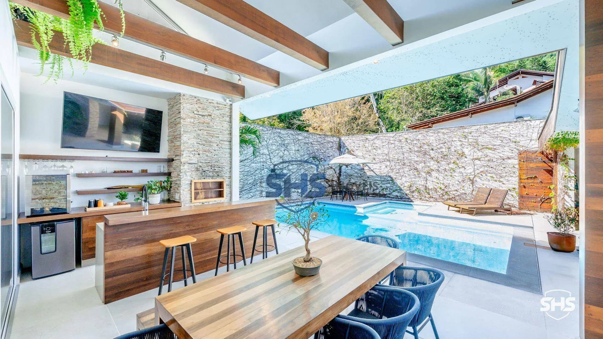 Casa com 3 dormitórios à venda, 600 m por R$ 3.900.000,00 - Velha - Blumenau/SC - foto 1