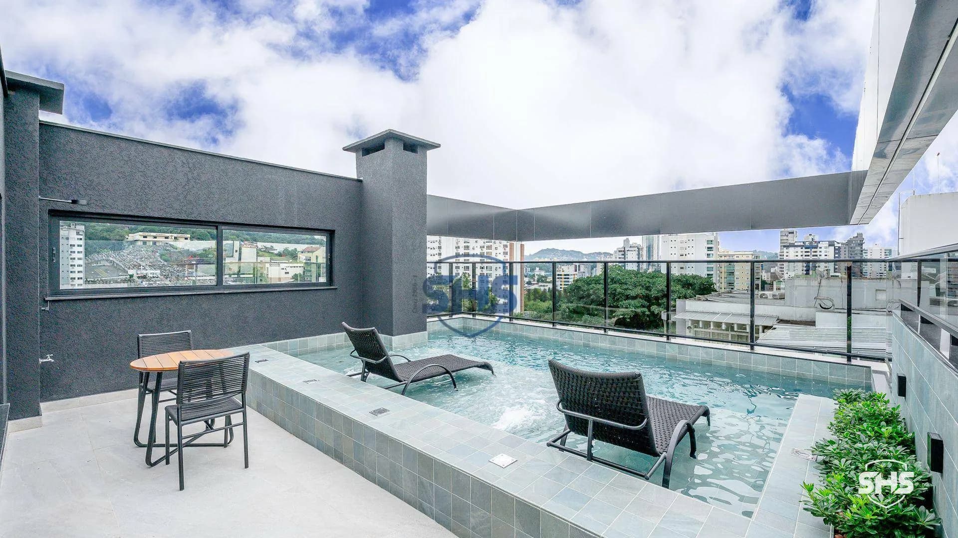 Apartamento com 1 dormitório à venda, 27 m por R$ 350.000,00 - Centro (Blumenau) - Blumenau/SC