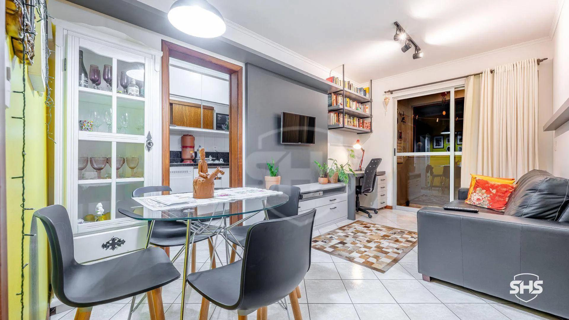 Apartamento com 1 dormitório à venda, 55 m por R$ 420.000,00 - Victor Konder - Blumenau/SC