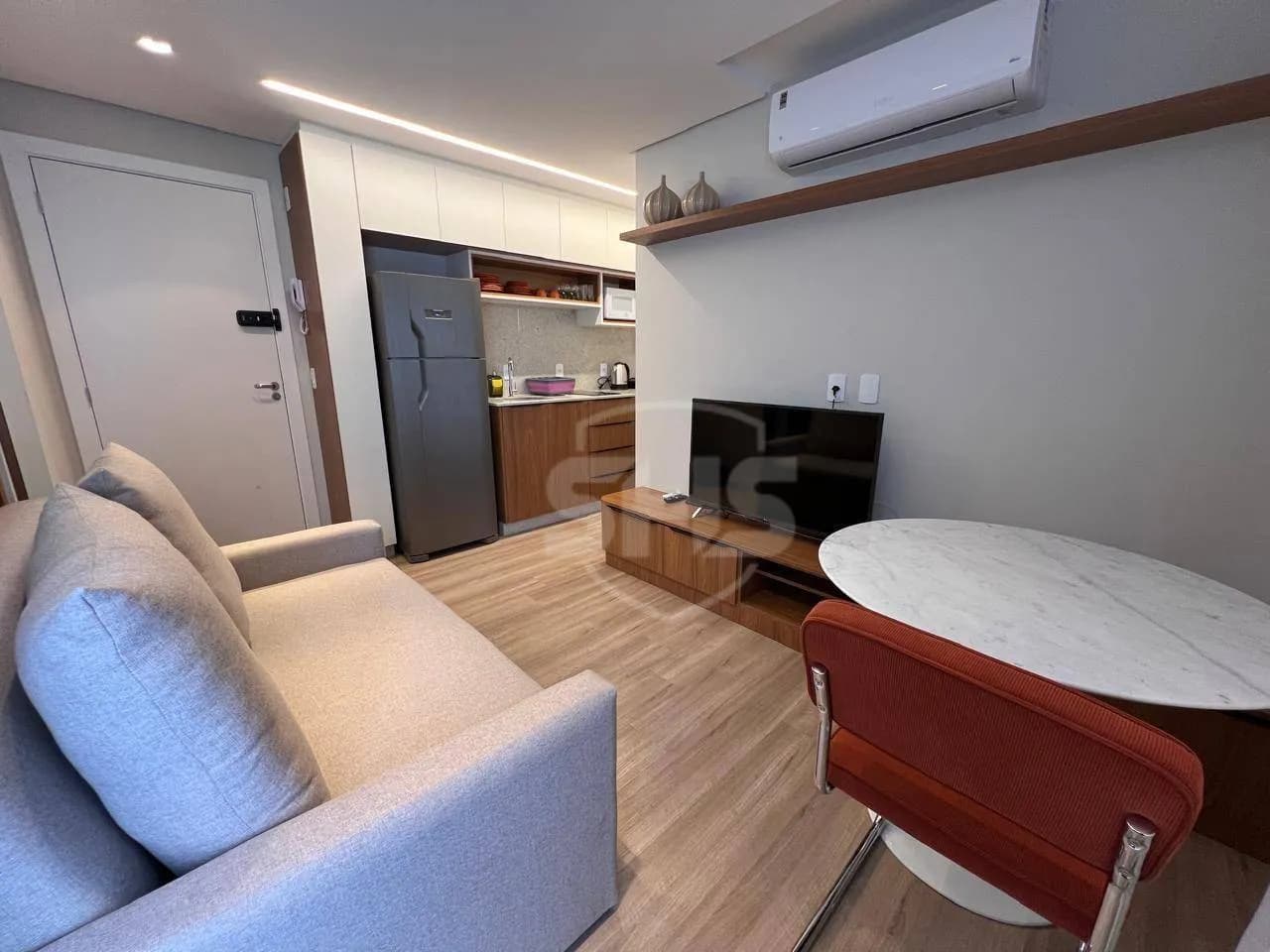Apartamento com 1 dormitório à venda, 28 m por R$ 375.000,00 - Centro - Blumenau/SC