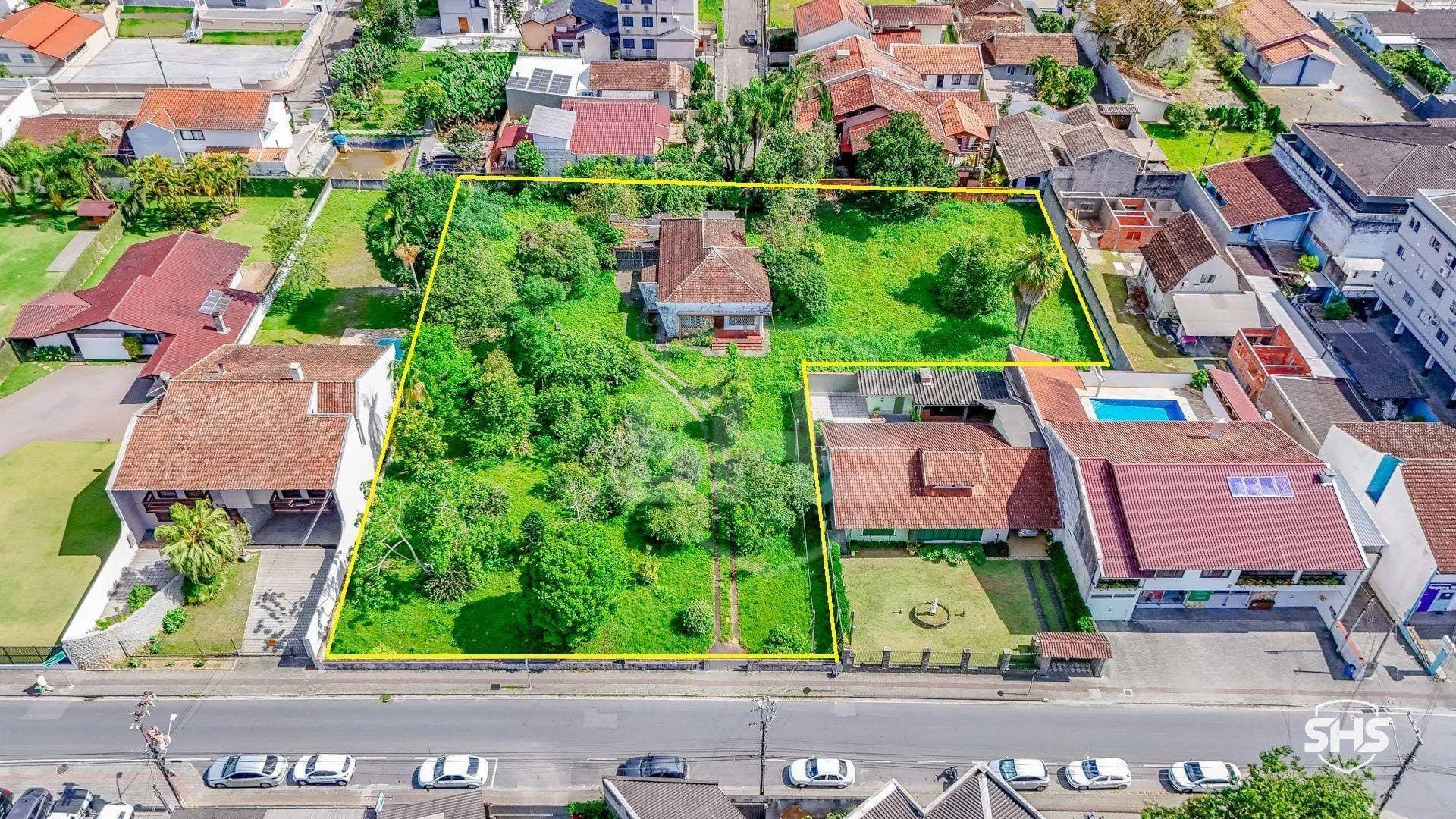Terreno à venda, 3340 m por R$ 3.500.000,00 - Garcia - Blumenau/SC - foto 1