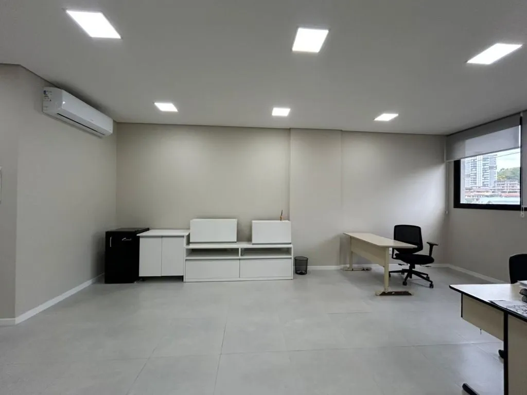 Sala para alugar, 47 m por R$ 3.975,00/mês - Itoupava Seca - Blumenau/SC - foto 1