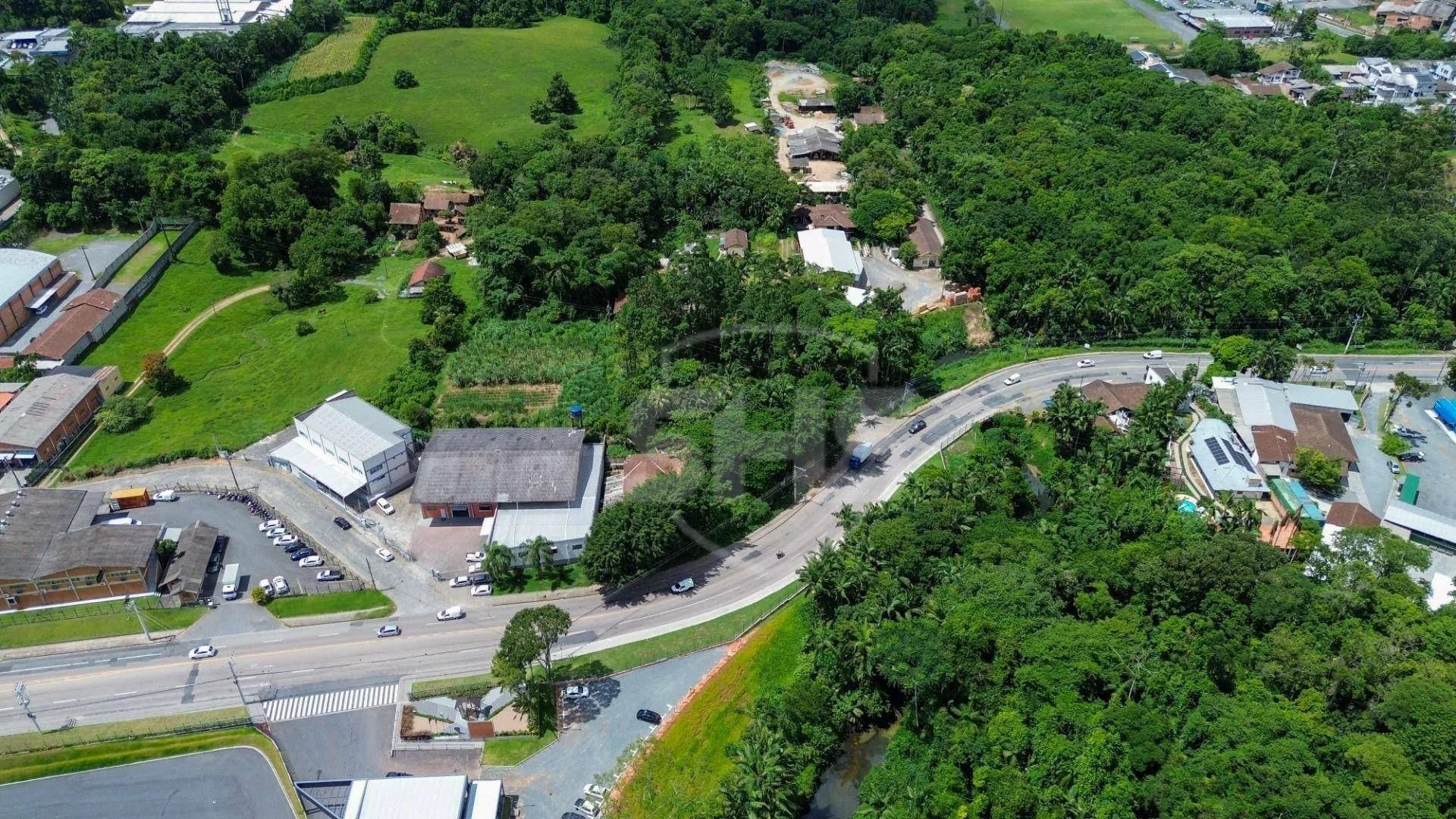 Terreno à venda, 3348 m por R$ 1.500.000,00 - Passo Manso - Blumenau/SC