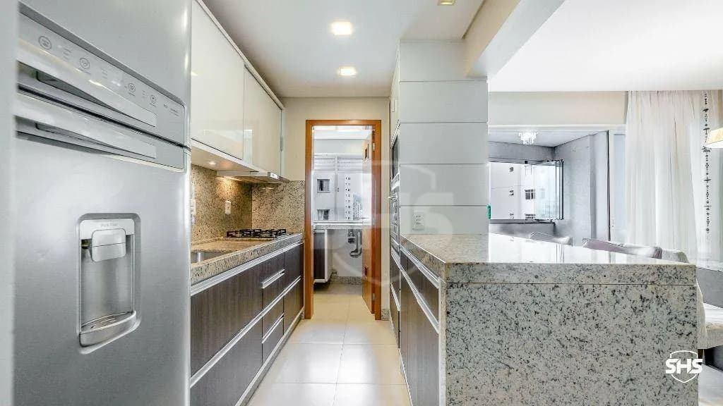 Apartamento com 2 dormitórios para alugar, 77 m por R$ 4.494,50/mês - Vila Nova - Blumenau/SC