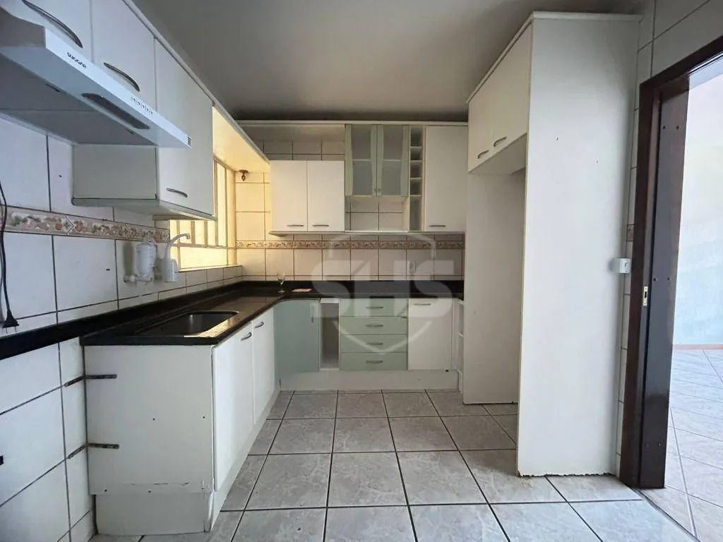 Apartamento com 3 dormitórios para alugar, 75 m por R$ 2.200/mês - Vila Nova - Blumenau/SC