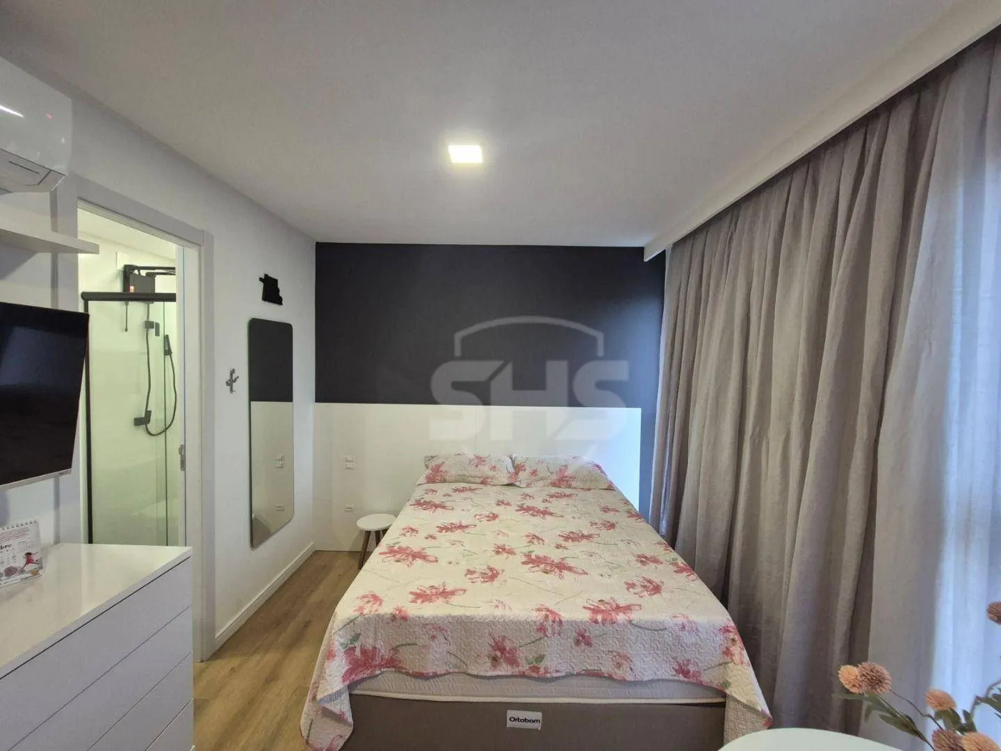 Loft Mobiliado com 01 Vaga de Garagem ao Lado da FURB