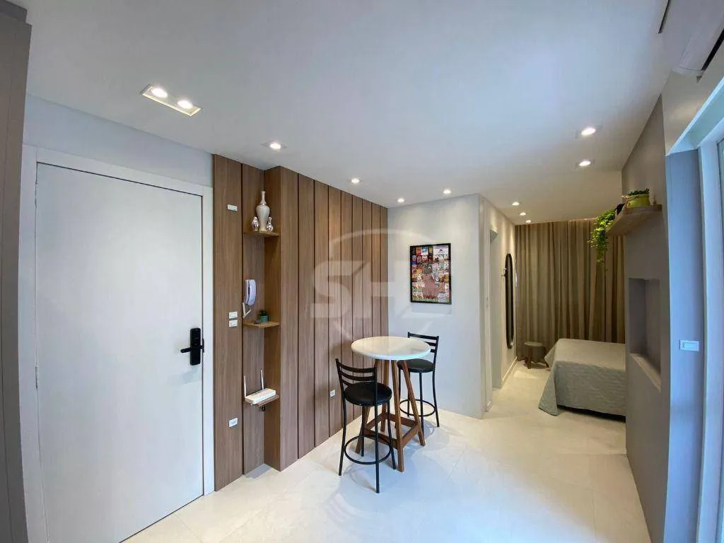Apartamento com 1 dormitório para alugar, 34 m por R$ 2.651,00/mês - Vila Nova - Blumenau/SC