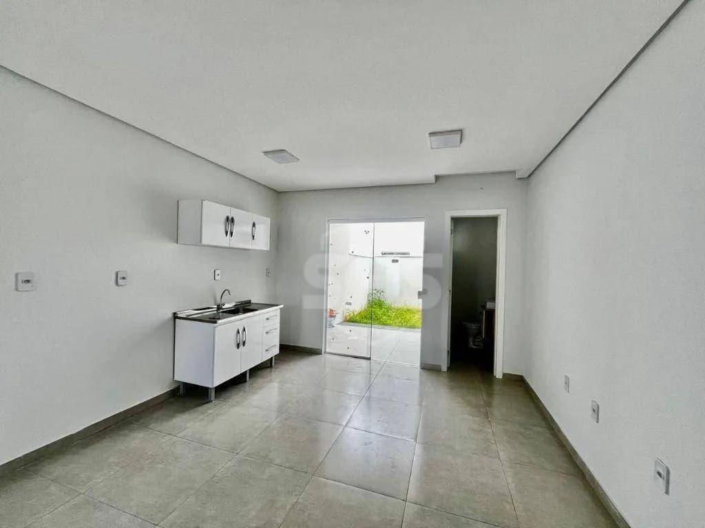 Casa com 2 dormitórios para alugar, 79 m por R$ 3.147,00/mês - Boa Vista - Blumenau/SC