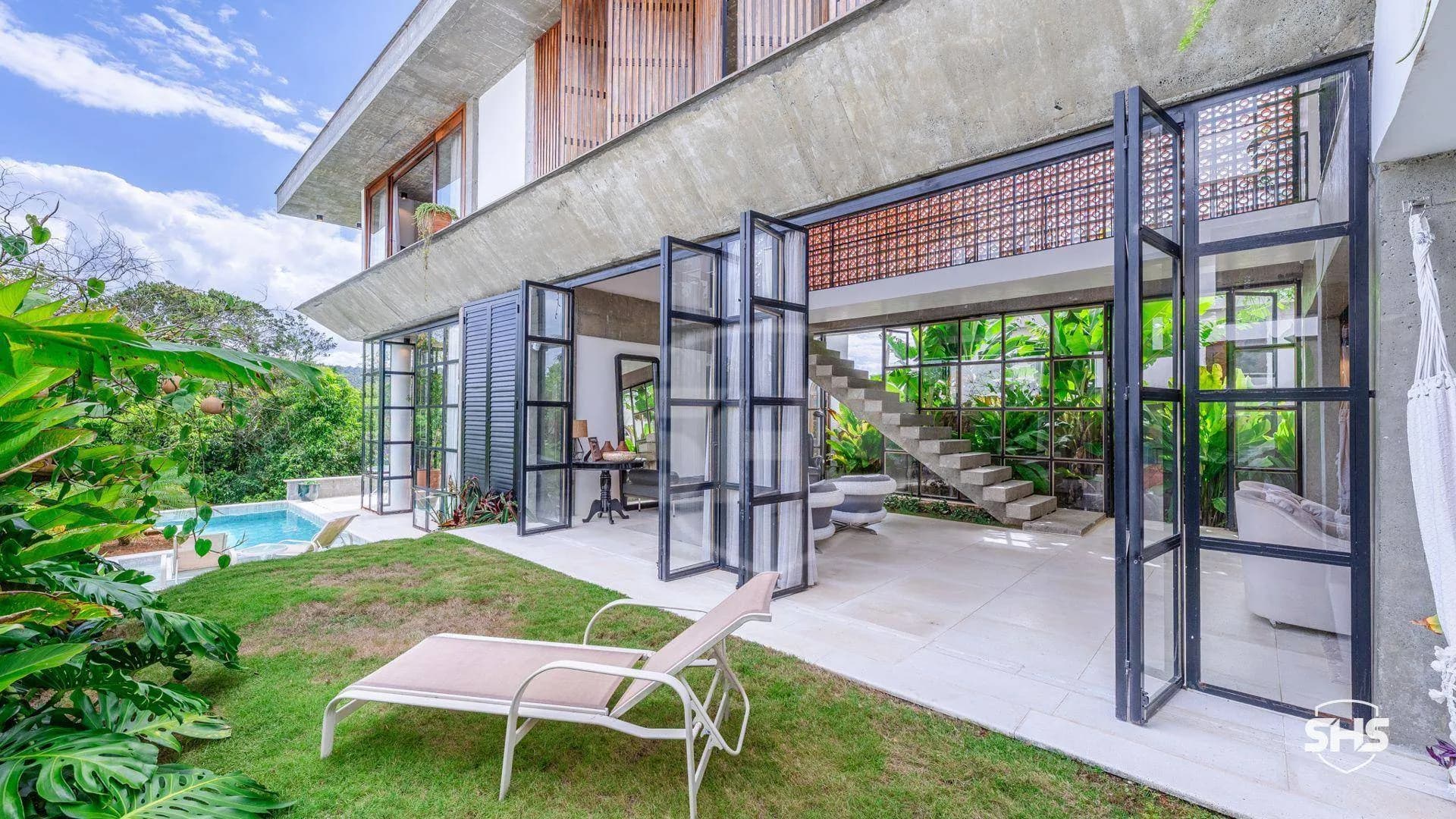 Casa com 4 dormitórios à venda, 394 m por R$ 3.390.000,00 - Ponta Aguda - Blumenau/SC