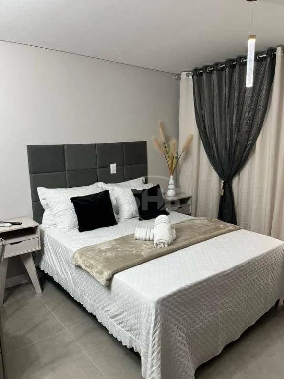 Apartamento com 1 dormitório para alugar, 27 m por R$ 2.687,00/mês - Velha - Blumenau/SC