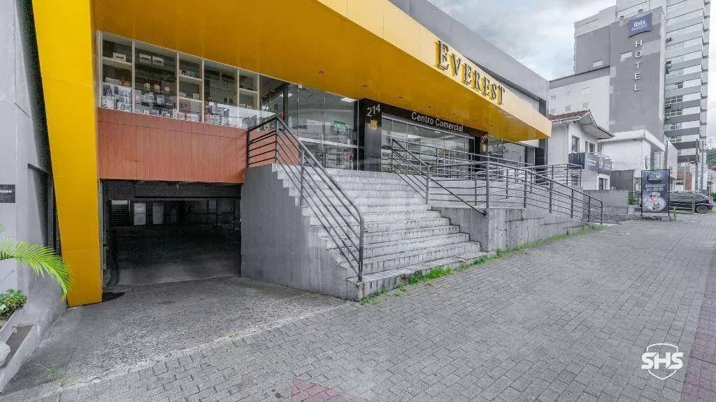 Loja para alugar, 1445 m por R$ 50.000,01/mês - Centro - Blumenau/SC