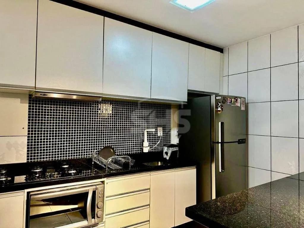 Apartamento com 2 dormitórios para alugar, 66 m por R$ 4.627,00/mês - Ponta Aguda - Blumenau/SC