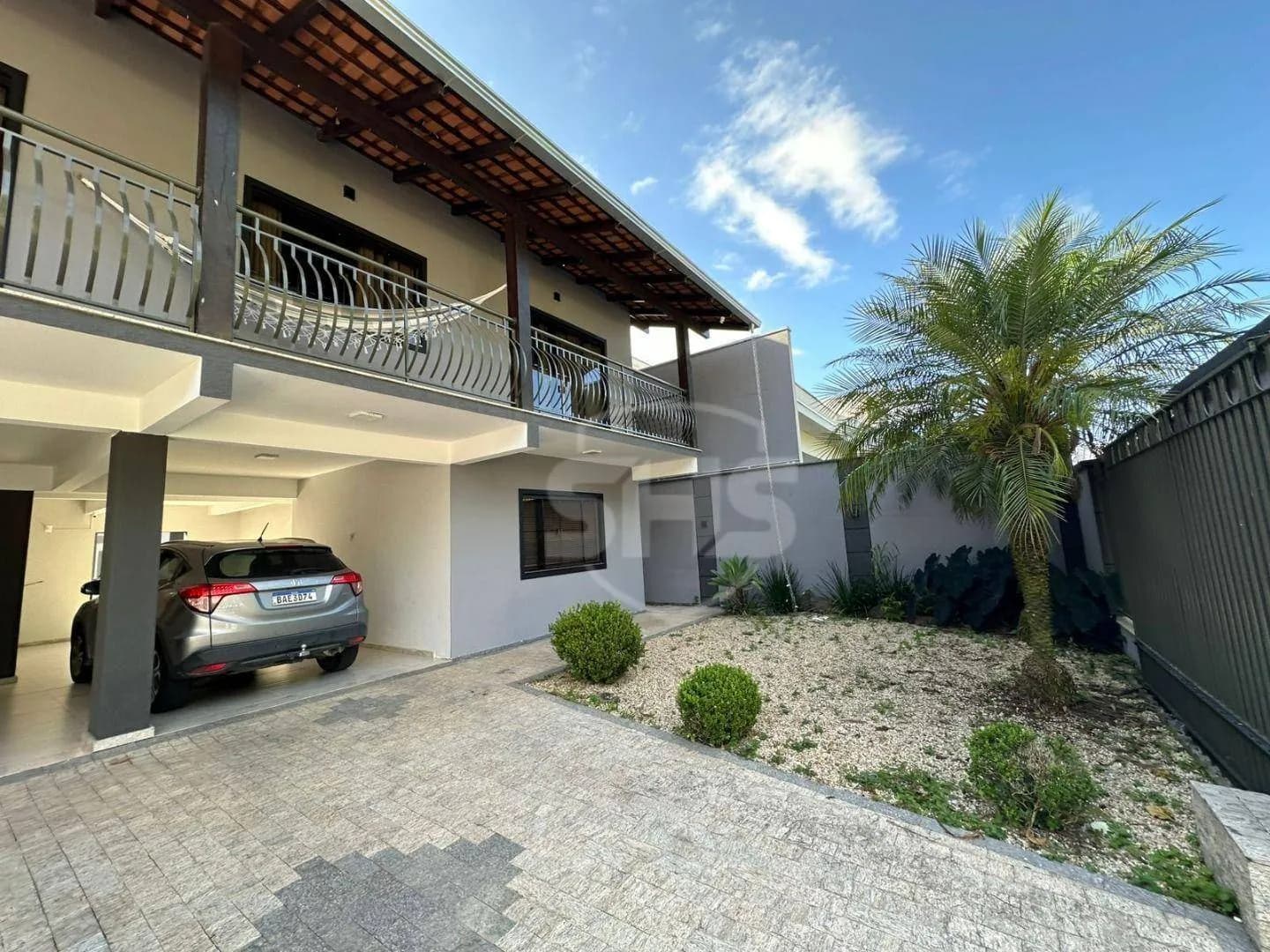 Casa com 3 dormitórios à venda, 382 m por R$ 1.099.000,00 - Bela Vista - Gaspar/SC