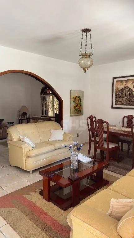 Casa com 3 dormitórios para alugar, 132 m por R$ 6.000,00/mês - Vila Nova - Blumenau/SC