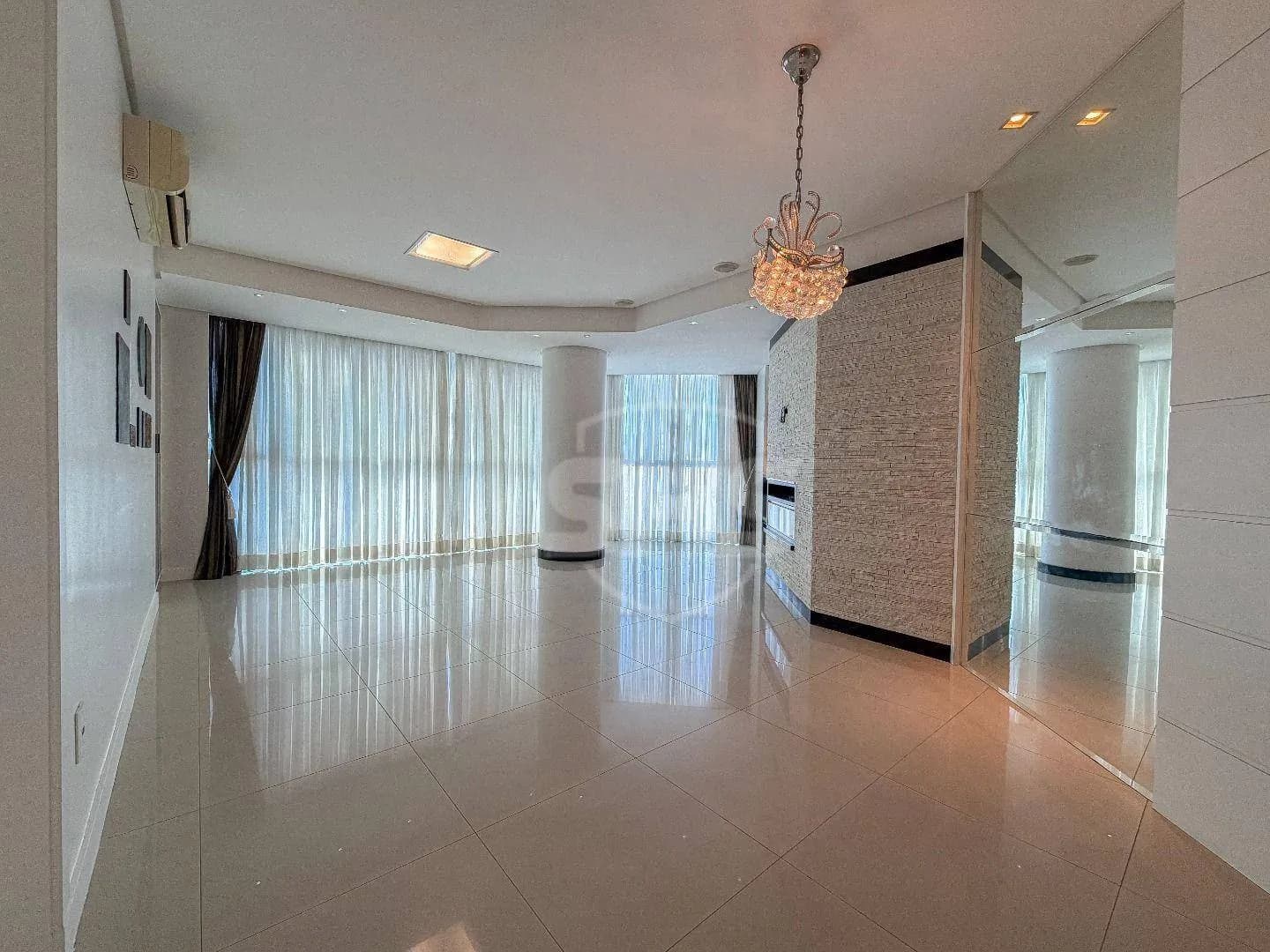 Apartamento com 3 dormitórios à venda, 103 m por R$ 970.000,00 - Victor Konder - Blumenau/SC