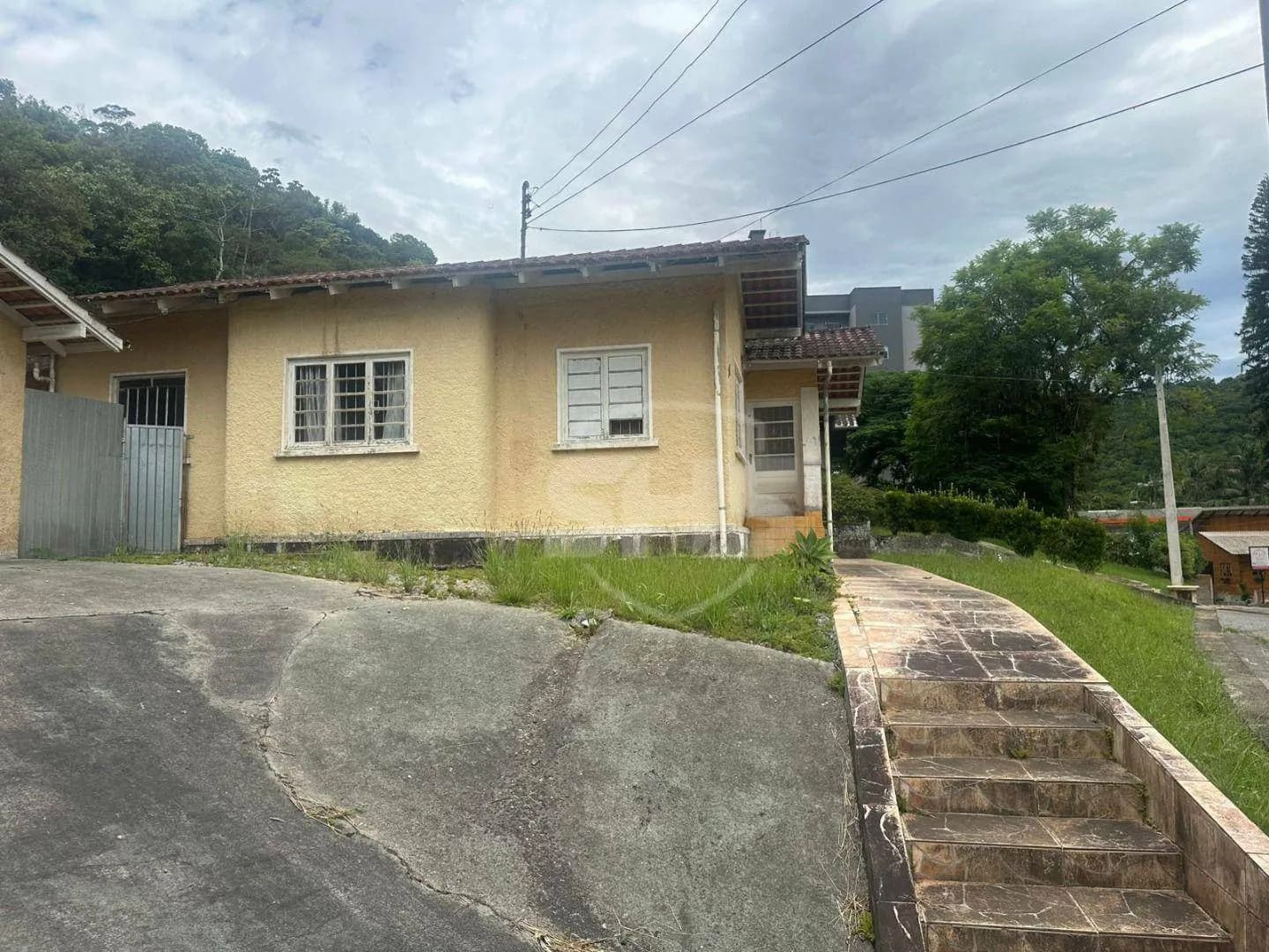 Casa com 3 dormitórios à venda, 150 m por R$ 906.000,00 - Centro (Blumenau) - Blumenau/SC