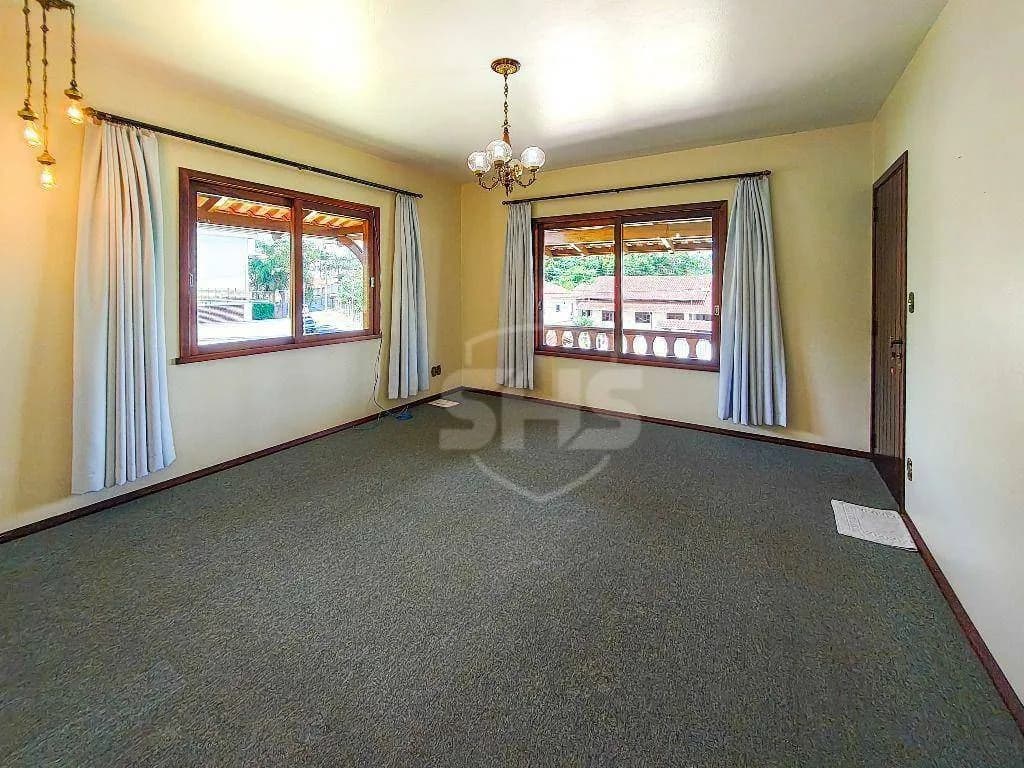 Casa com 3 dormitórios para alugar, 240 m por R$ 8.095,00/mês - Itoupava Norte - Blumenau/SC