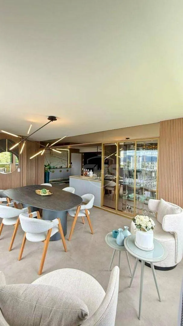Apartamento com 3 dormitórios à venda, 170 m por R$ 2.450.000,00 - Vila Nova - Blumenau/SC - foto 1