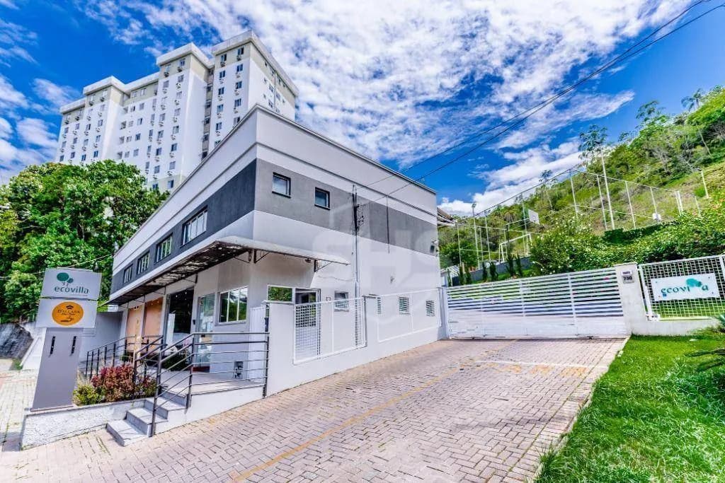 Apartamento com 2 dormitórios para alugar, 61 m por R$ 2.400,00/mês - Ribeirão Fresco - Blumenau/SC
