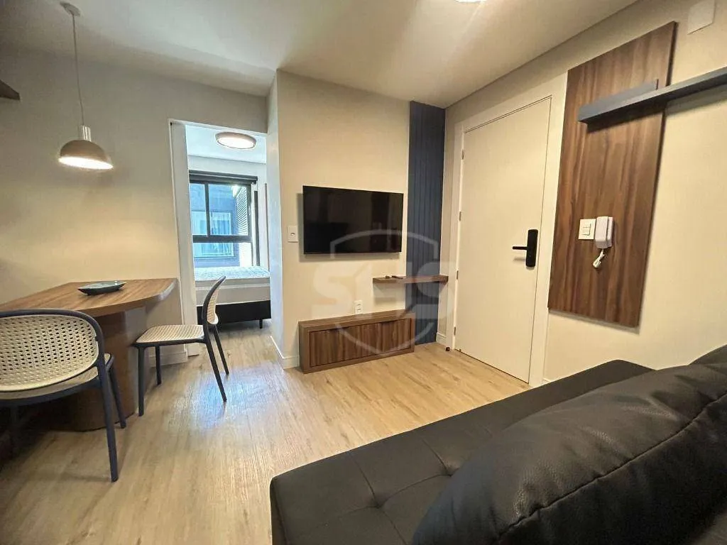 Apartamento com 1 dormitório para alugar, 27 m por R$ 3.668,00/mês - Centro (Blumenau) - Blumenau/SC - foto 1