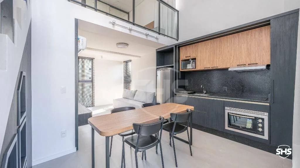Apartamento com 1 dormitório para alugar, 46 m por R$ 3.910,00/mês - Vila Nova - Blumenau/SC - foto 1