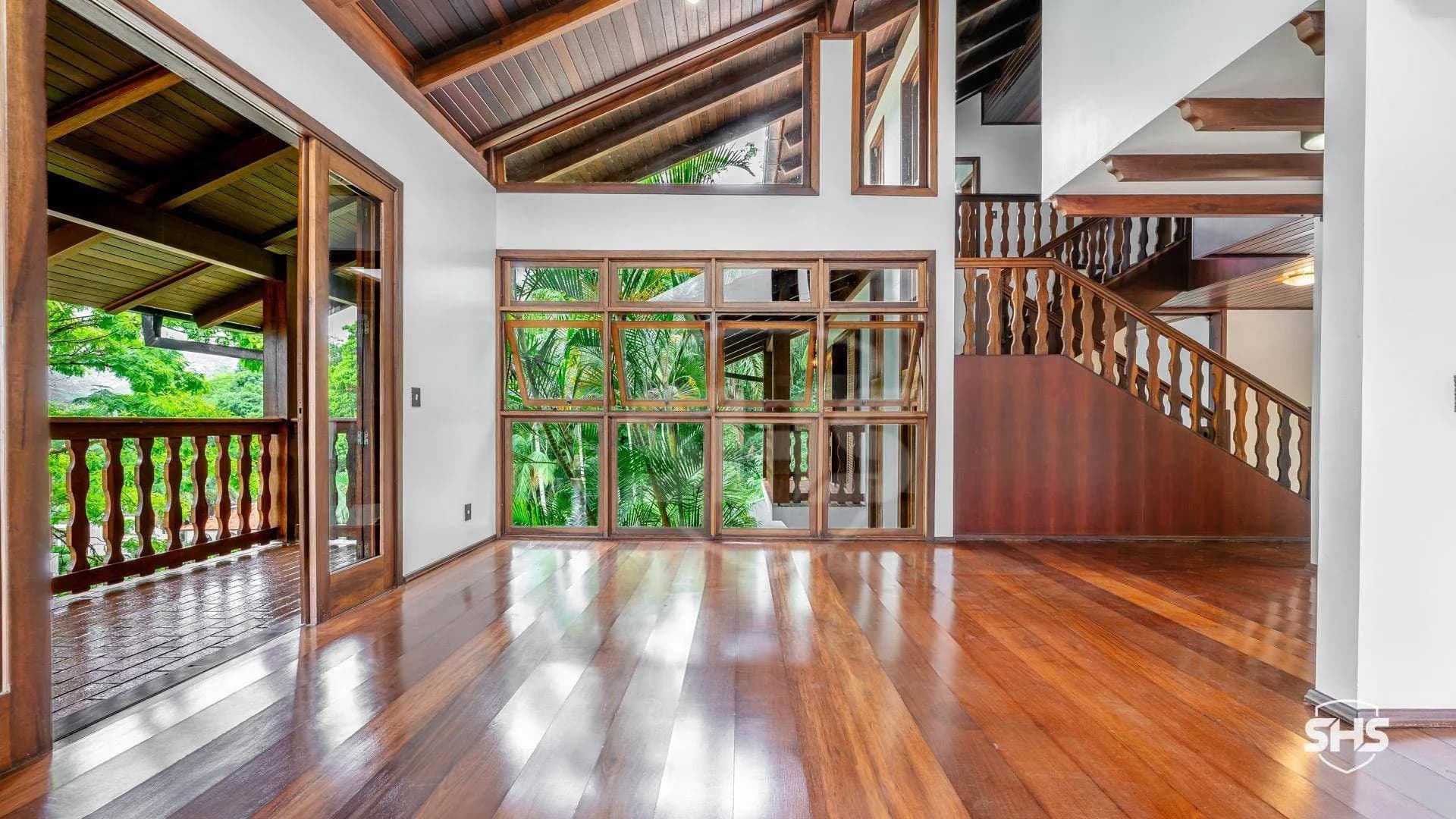 Casa com 3 dormitórios à venda, 312 m por R$ 2.400.000,00 - Velha - Blumenau/SC