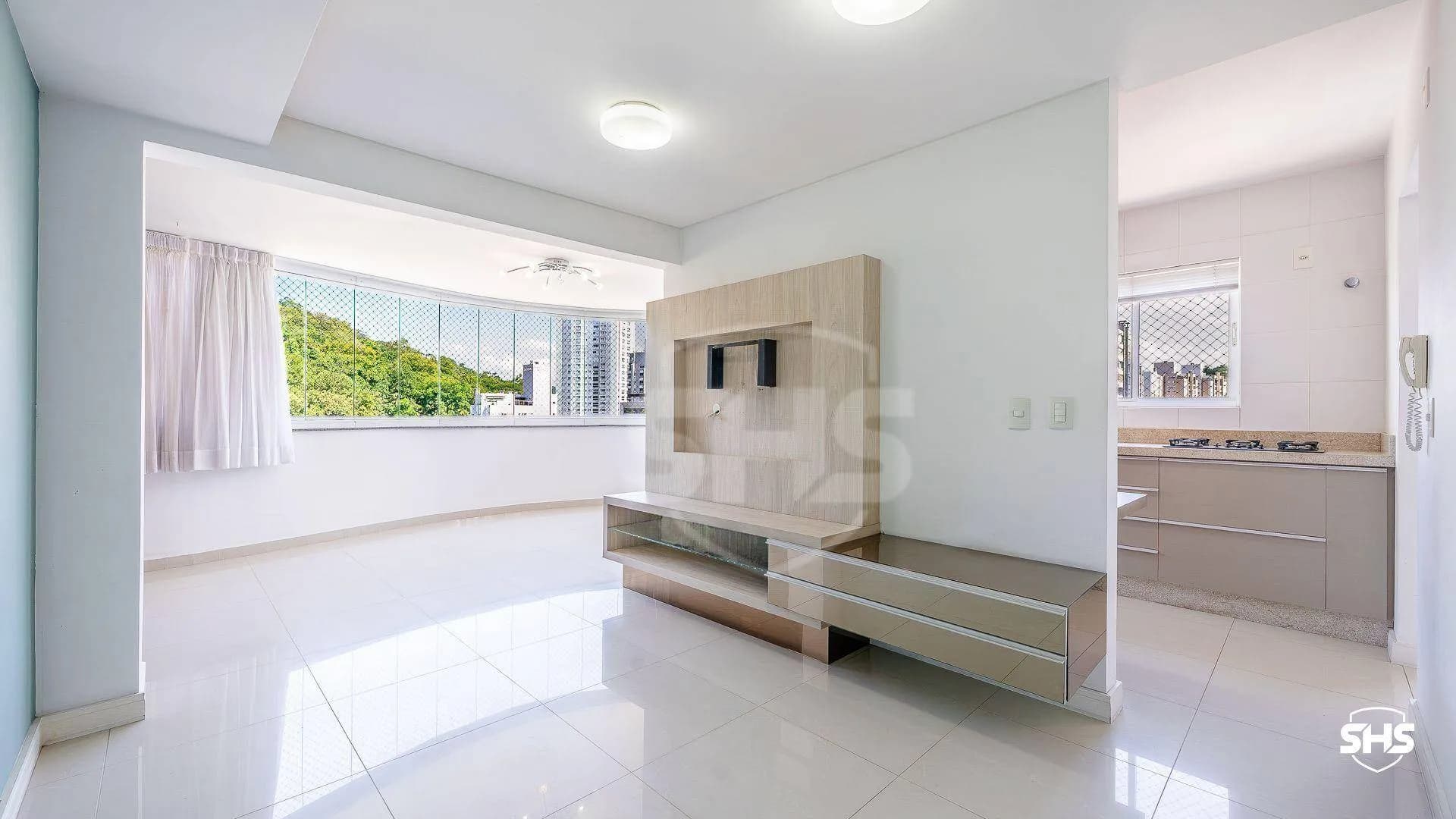 Apartamento com 3 dormitórios à venda, 105 m por R$ 770.000,00 - Vila Nova - Blumenau/SC