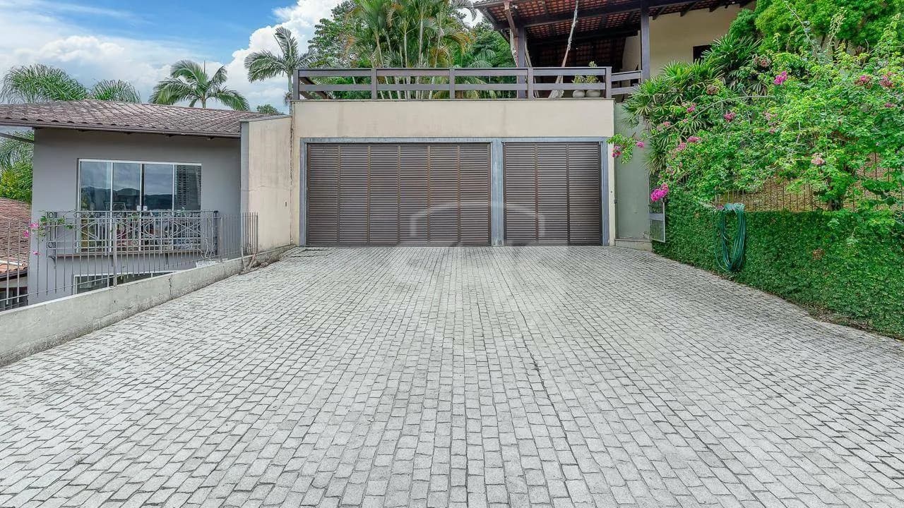 Casa com 3 dormitórios à venda, 165 m por R$ 1.500.000,00 - Ponta Aguda - Blumenau/SC
