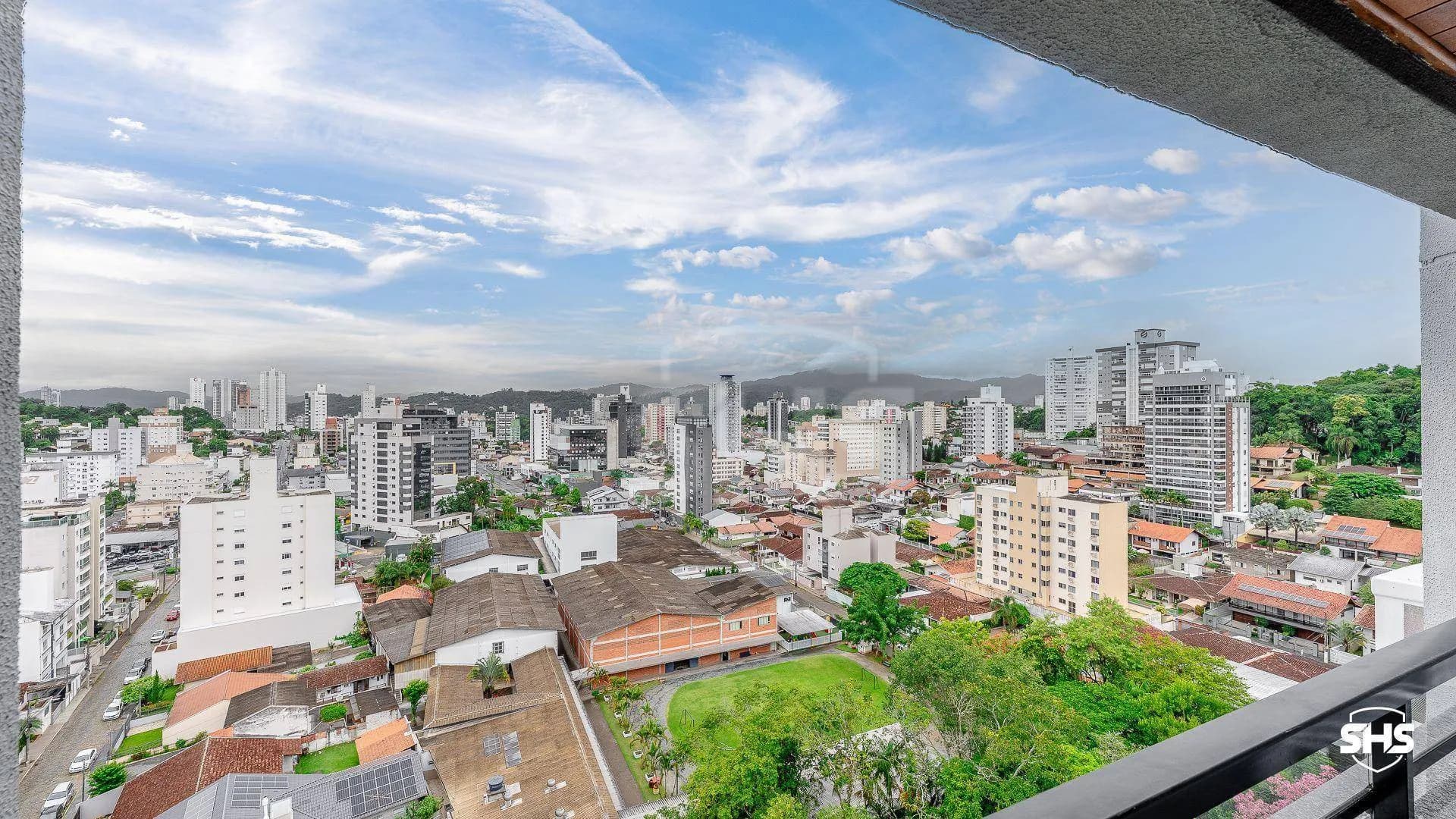 Apartamento com 2 dormitórios à venda, 81 m por R$ 650.000,00 - Vila Nova - Blumenau/SC - foto 1