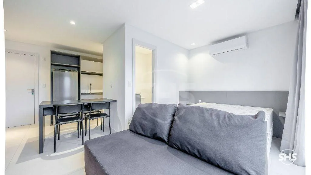 Apartamento com 1 dormitório para alugar, 34 m por R$ 2.855,00/mês - Garcia - Blumenau/SC - foto 1