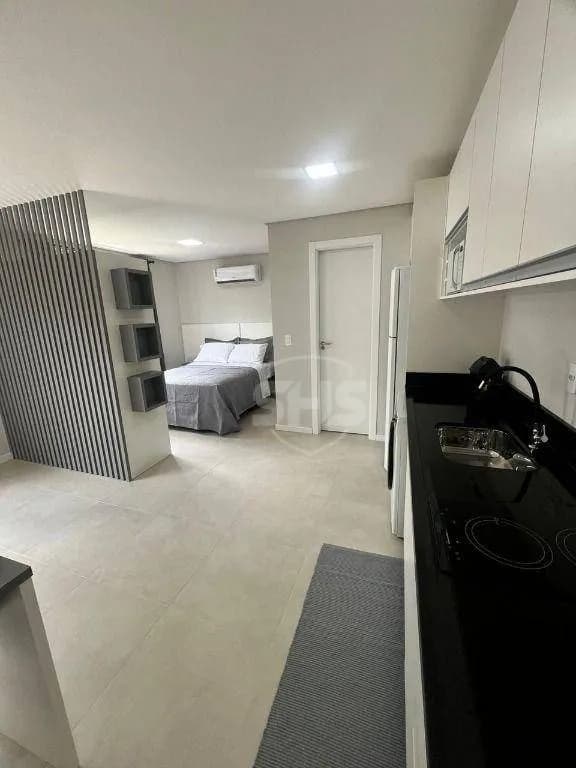 Apartamento com 1 dormitório para alugar, 32 m por R$ 2.360,00/mês - Boa Vista - Blumenau/SC
