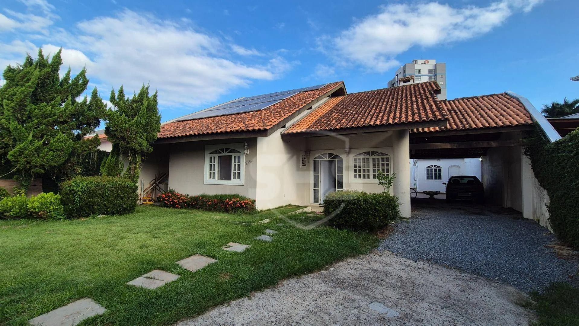 Casa com 3 dormitórios à venda, 244 m por R$ 990.000,00 - Velha Central - Blumenau/SC - foto 1