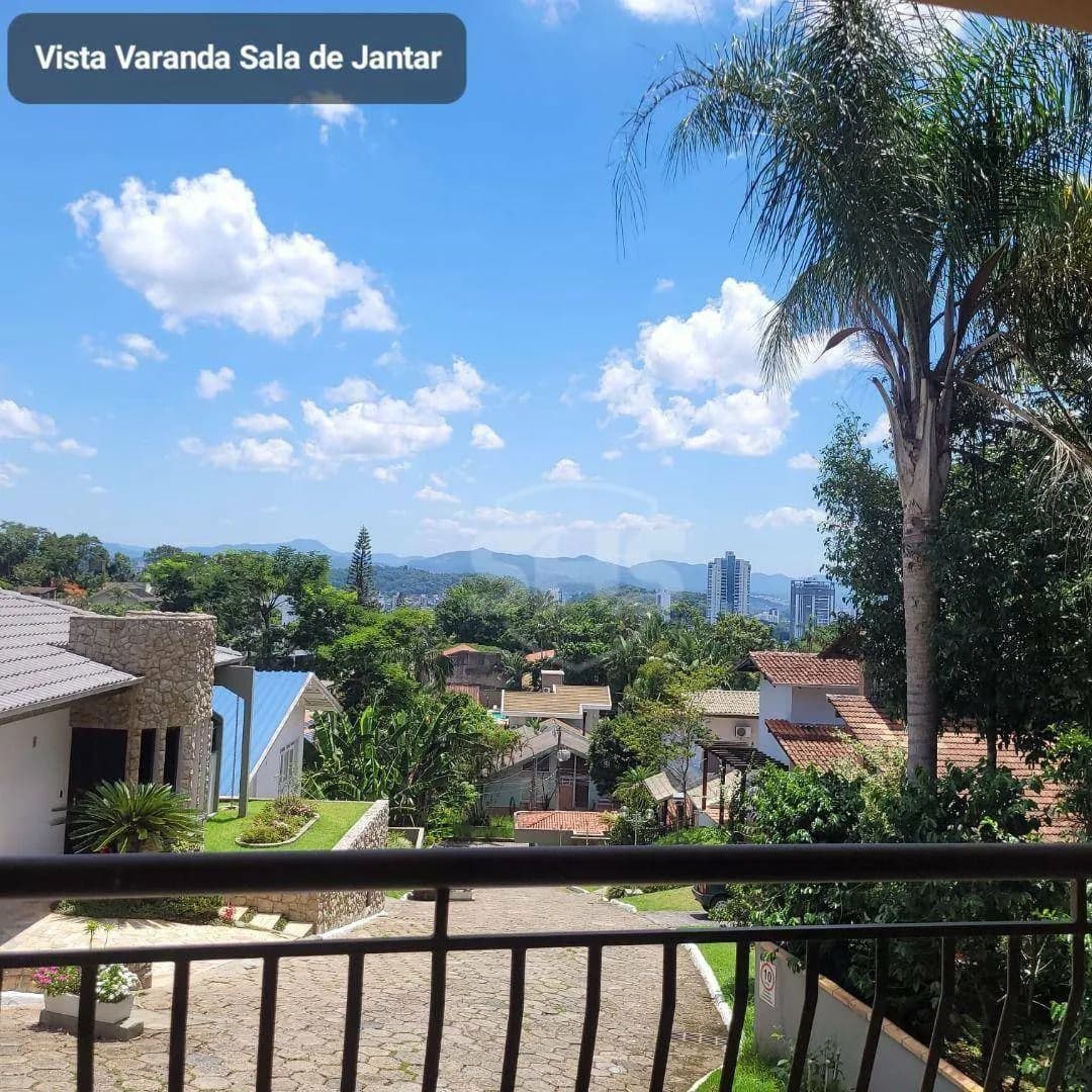 Casa com 5 dormitórios à venda, 305 m por R$ 1.580.000,00 - Petrópolis - Blumenau/SC