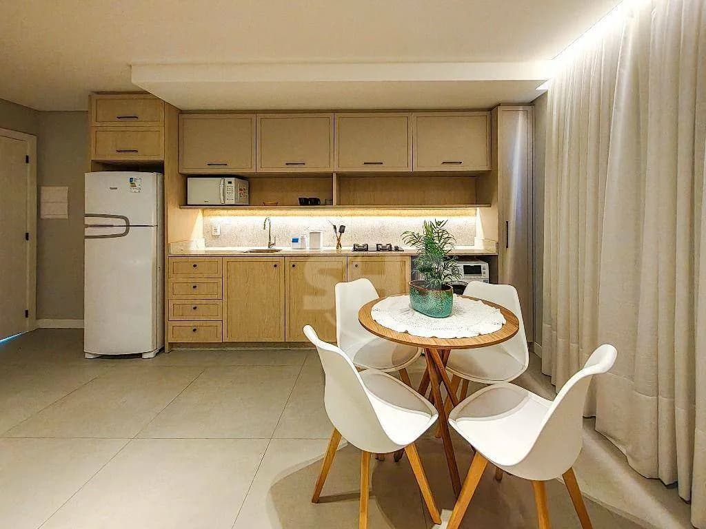 Apartamento com 1 dormitório para alugar, 32 m por R$ 3.310,00/ano - Velha - Blumenau/SC