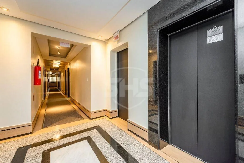 Apartamento com 1 dormitório para alugar, 28 m por R$ 2.832,38/mês - Centro (Blumenau) - Blumenau/SC