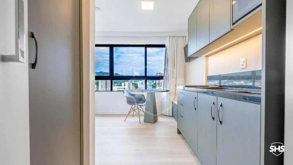 Apartamento com 1 dormitório para alugar, 27 m por R$ 2.850,00/mês - Velha - Blumenau/SC
