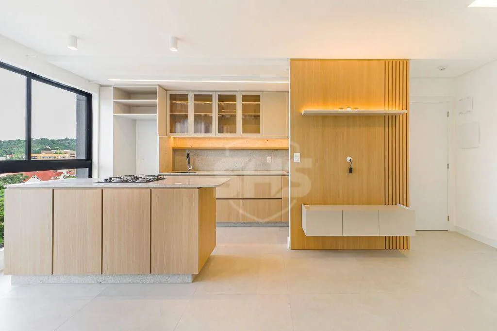 Apartamento com 2 dormitórios para alugar, 61 m por R$ 4.267,00/mês - Água Verde - Blumenau/SC - foto 1