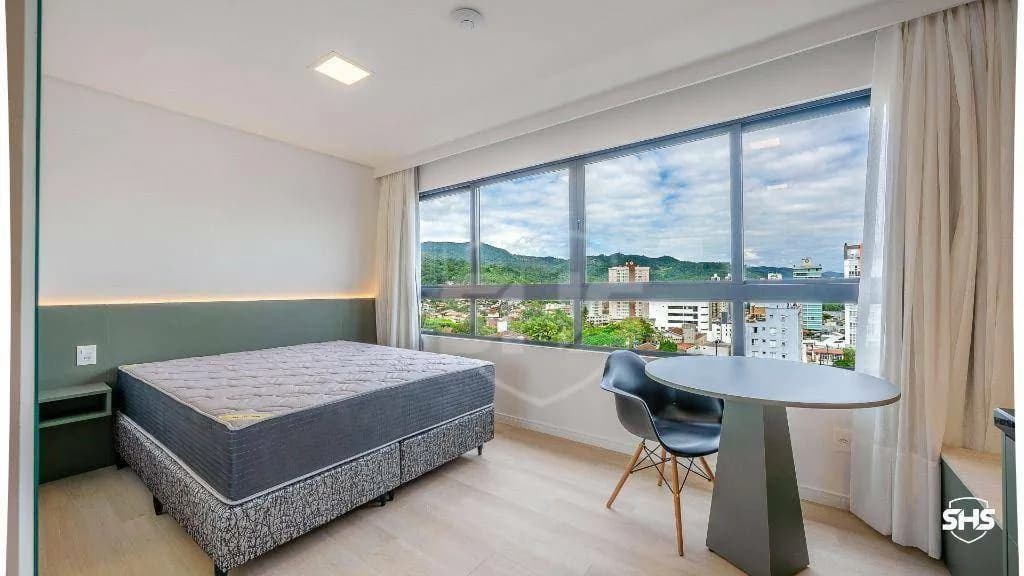 Apartamento com 1 dormitório para alugar, 27 m por R$ 2.850,00/mês - Velha - Blumenau/SC - foto 1