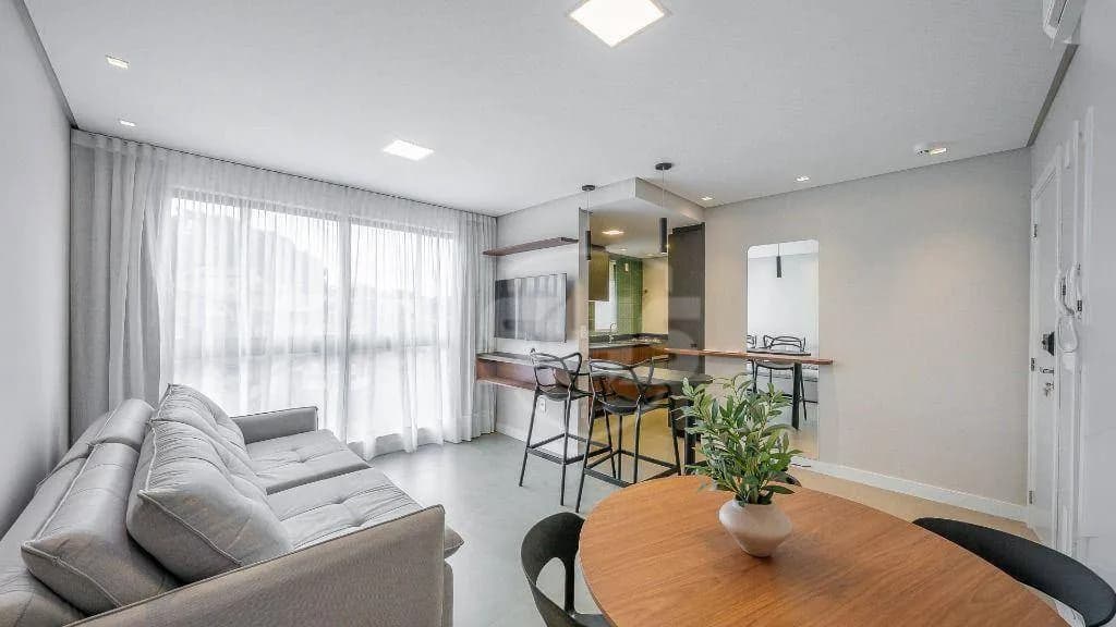 Apartamento com 2 dormitórios para alugar, 61 m por R$ 4.795,00/mês - Vila Nova - Blumenau/SC - foto 1