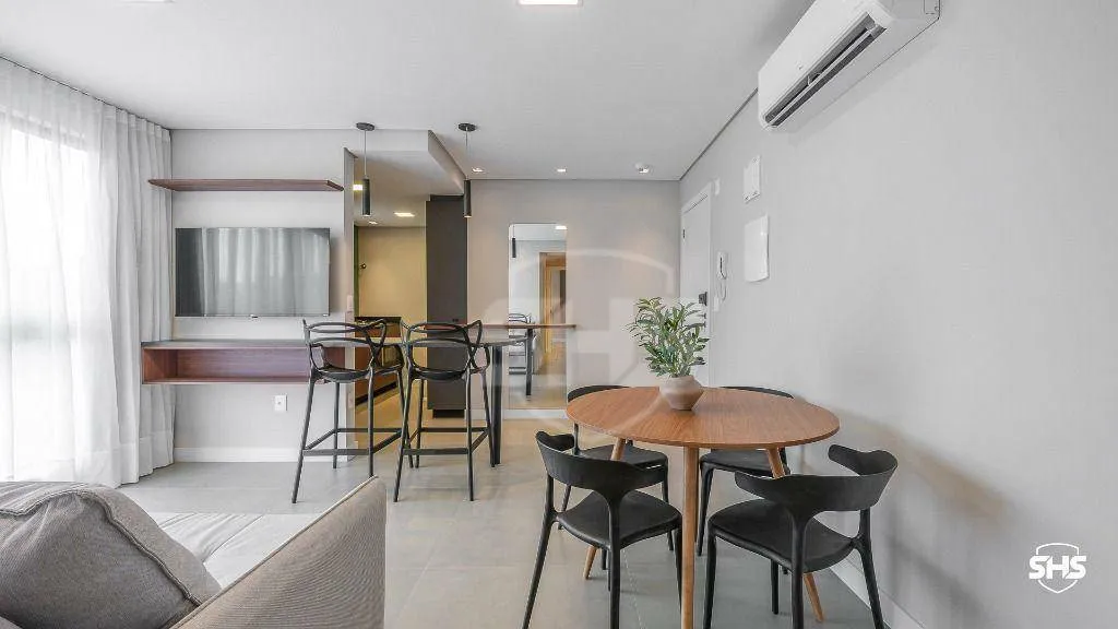Apartamento com 2 dormitórios para alugar, 61 m por R$ 4.795,00/mês - Vila Nova - Blumenau/SC