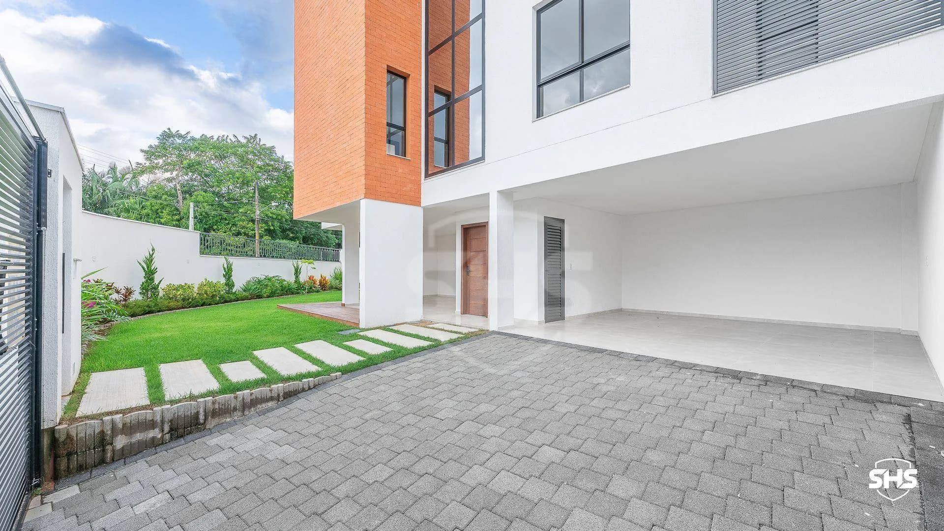 Casa com 3 dormitórios à venda, 202 m por R$ 1.564.000,00 - Escola Agrícola - Blumenau/SC