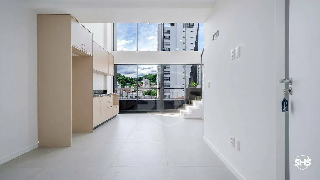 Apartamento com 1 dormitório para alugar, 46 m por R$ 3.266,45/mês - Vila Nova - Blumenau/SC