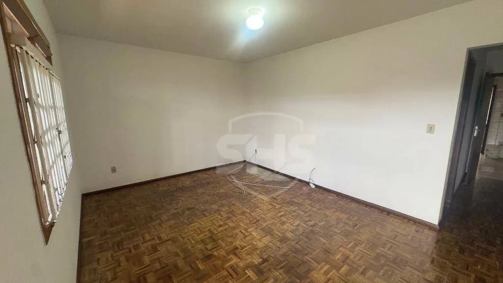 Casa com 3 dormitórios para alugar, 140 m por R$ 3.680,00/mês - Fortaleza - Blumenau/SC