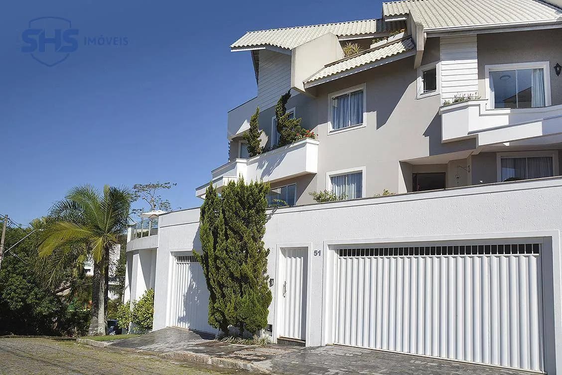 Casa com 4 dormitórios à venda, 500 m por R$ 2.800.000,00 - Jardim Blumenau - Blumenau/SC