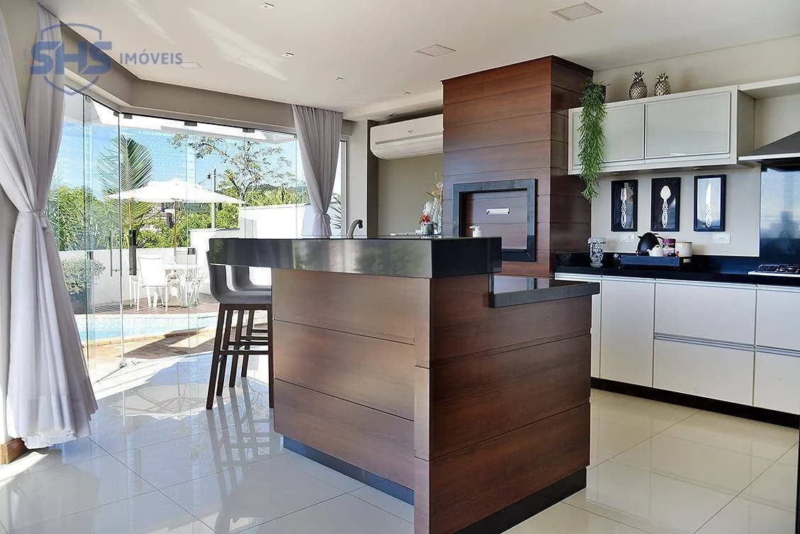 Casa com 4 dormitórios à venda, 500 m por R$ 2.800.000,00 - Jardim Blumenau - Blumenau/SC
