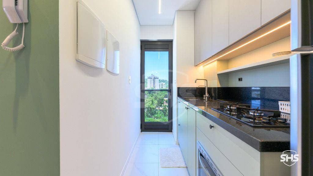 Apartamento com 1 dormitório para alugar, 35 m por R$ 3.390,00/mês - Victor Konder - Blumenau/SC