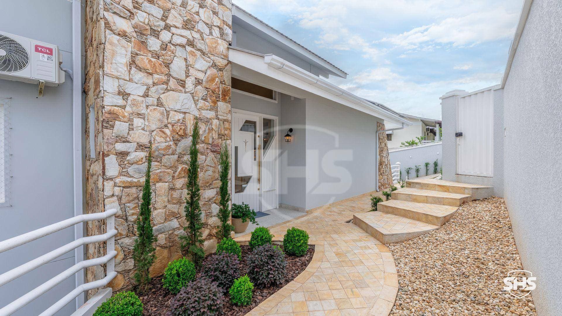 Casa com 3 dormitórios à venda, 379 m por R$ 3.490.000,00 - Velha - Blumenau/SC