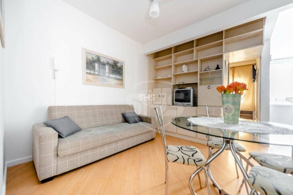 Apartamento com 1 dormitório para alugar, 38 m por R$ 2.210,00/mês - Centro (Blumenau) - Blumenau/SC - foto 1