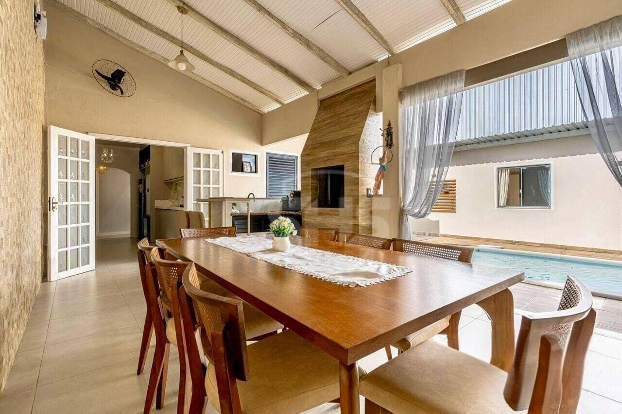 Casa com 4 dormitórios para alugar com 380 m - Salto Weissbach - Blumenau/SC - foto 1